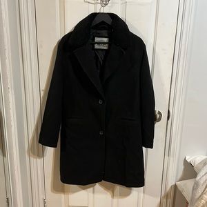 Never worn Levi’s black 3/4 wool blend pea coat